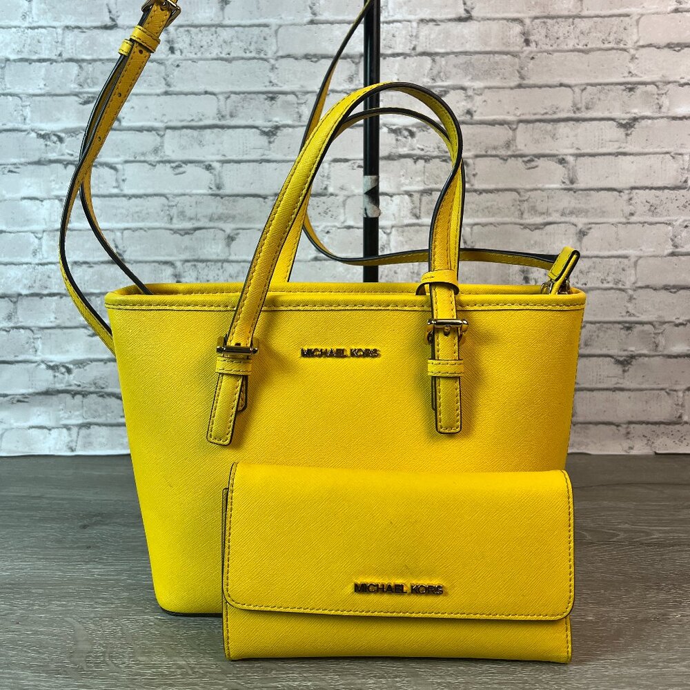 Michael Kors XS Carryall Convertible Tote Crossbody with Wallet